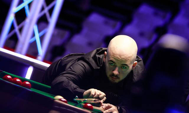 我们拭目以 我们拭目以