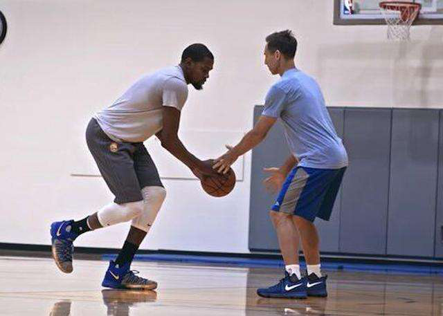 球员们能在 球员们能在