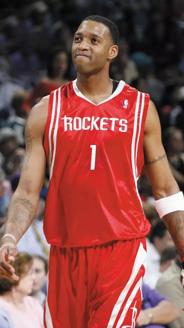 更靠站位纪 更靠站位纪